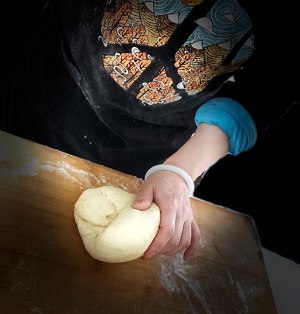 “阴性艾滋病”者坚称患病不认可官方通报“爱游戏(ayx)中国官方网站”(图1) 爱游戏(ayx)中国官方网站